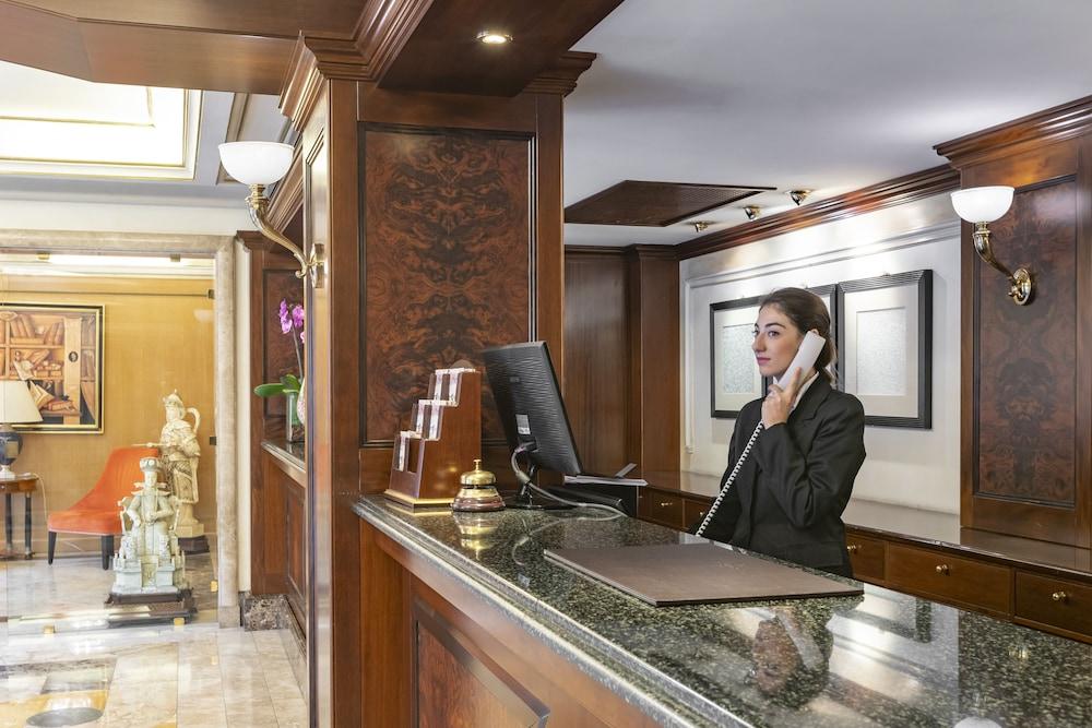 River Chateau 4* Rom