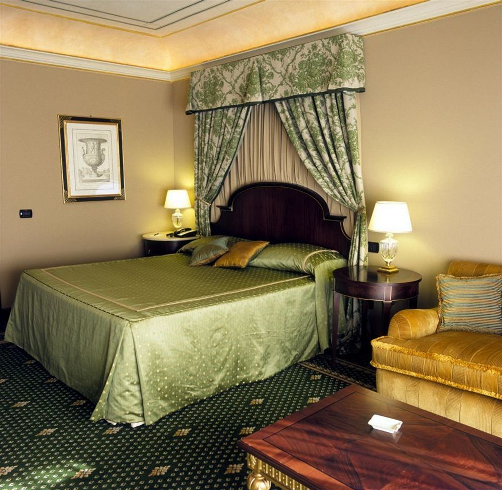 River Chateau Rom